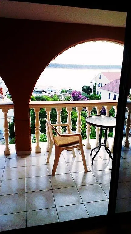Apartment Zigo Rab Island